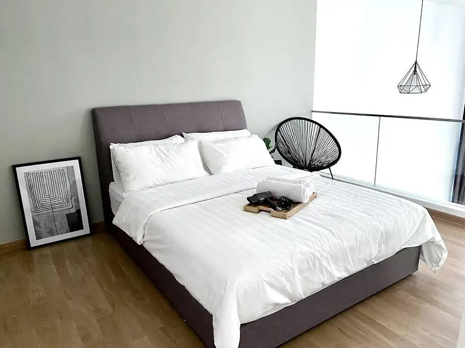 Modern Ekocheras Loft Klcc View Near Mrt Freewifi Kuala Lumpur Apartment