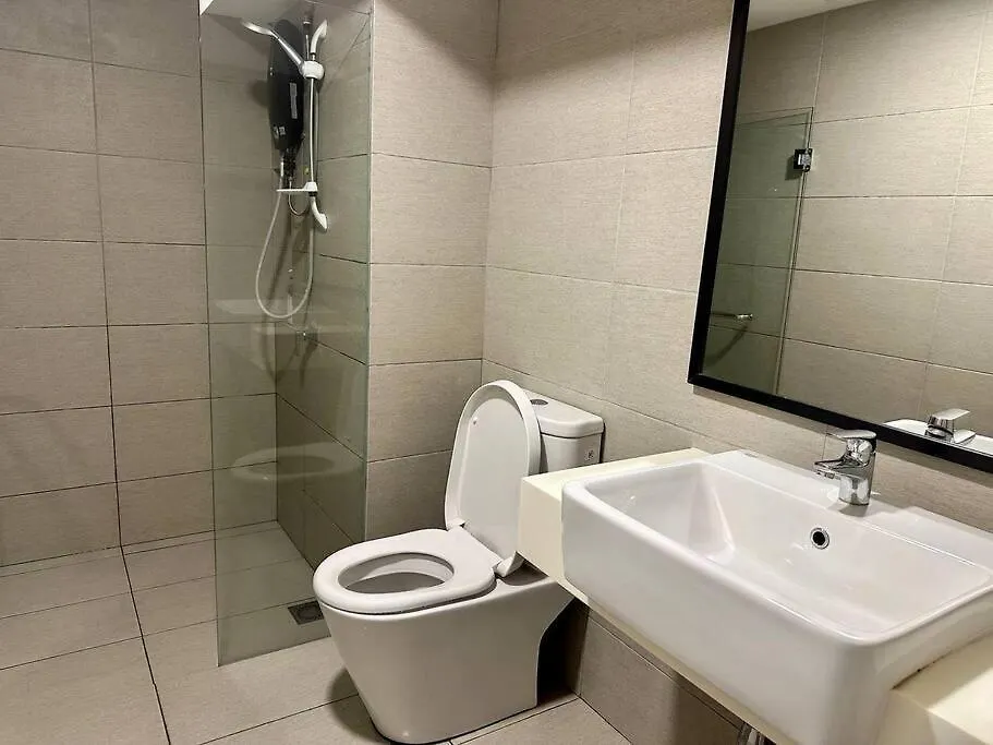 Apartment Modern Ekocheras Loft Klcc View Near Mrt Freewifi Kuala Lumpur